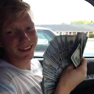 Meet your Posher, Colton